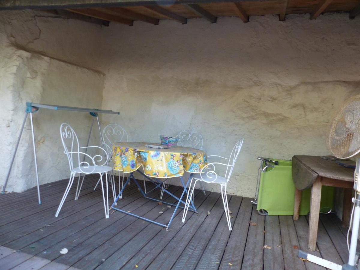 Maison Des Remparts Nichee Sous La Cite Carcassonne Eksteriør bilde
