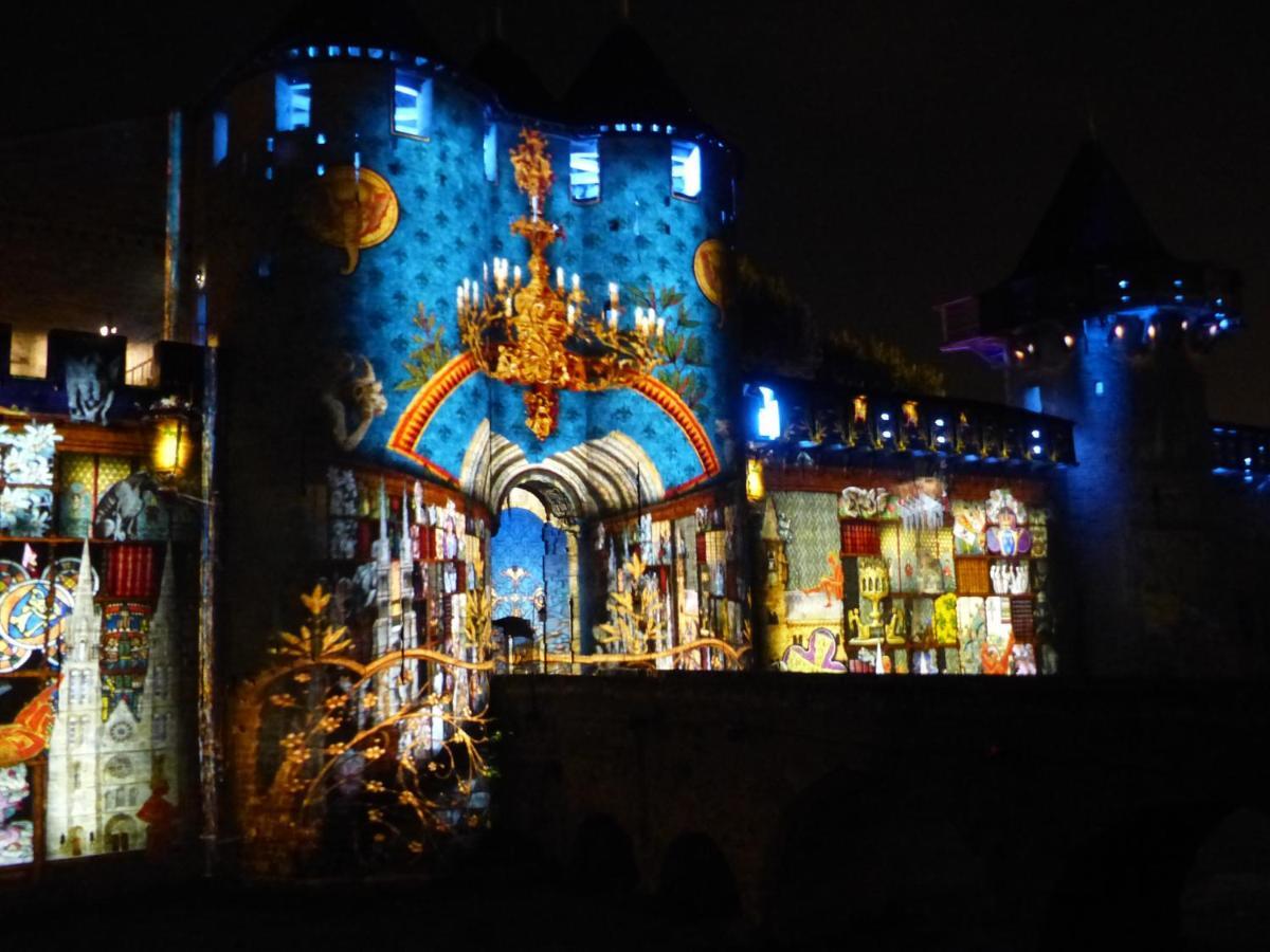 Maison Des Remparts Nichee Sous La Cite Carcassonne Eksteriør bilde